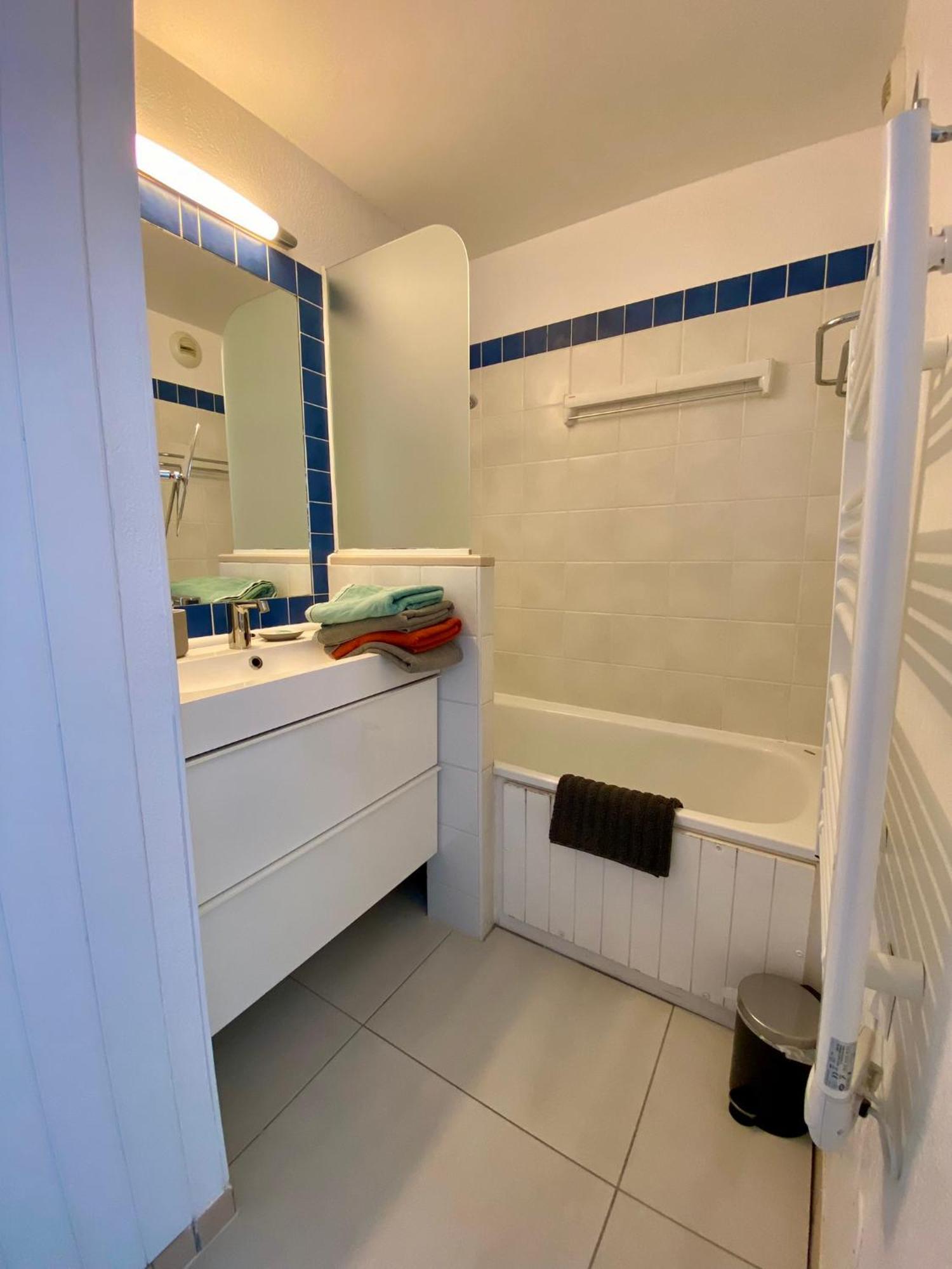 Charmant Appartement En Front De Mer Avec Piscine 라카노오세앙 외부 사진