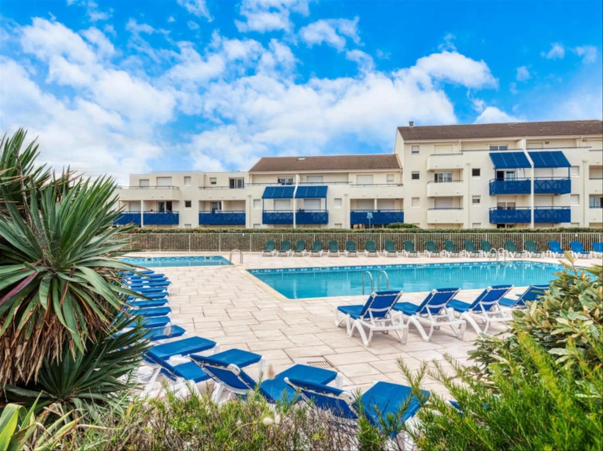 Charmant Appartement En Front De Mer Avec Piscine 라카노오세앙 외부 사진